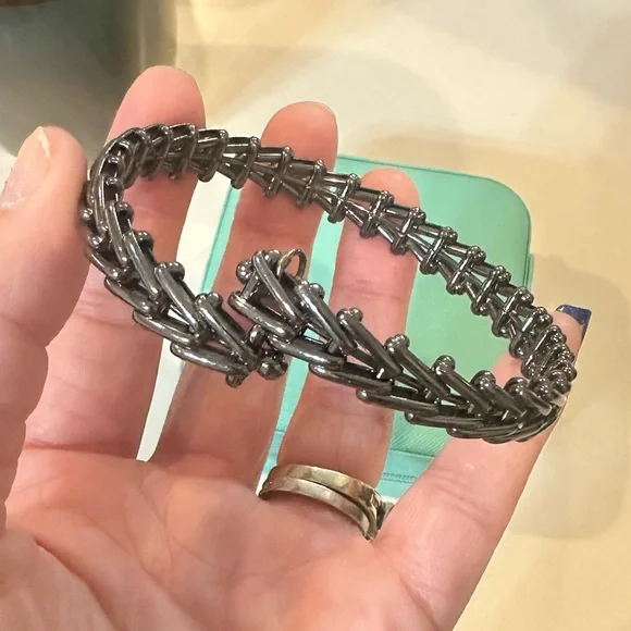 Alex and Ani Silver Bracelet - Picture 1 of 5